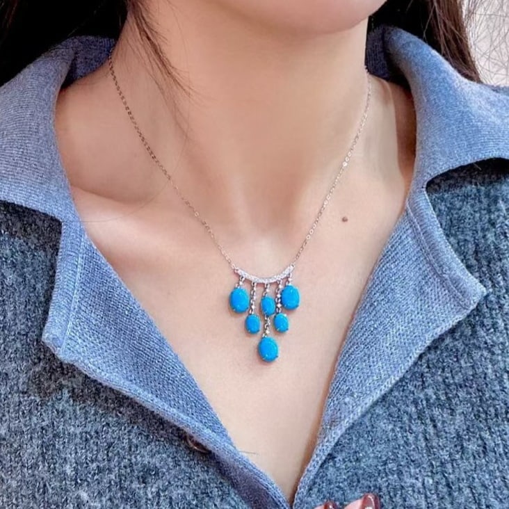 14k Gold 7.73 Ctw Natural Blue Turquoise & Diamond Necklace - 4