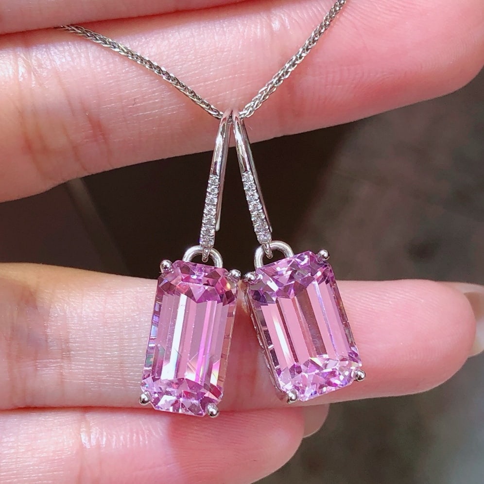 14k Gold 16.23 Ctw Natural Kunzite & Diamond Earrings: Ref:231179109 // gold content:14k gold // main gemstone:kunzite // shape:octagonal // carat weight:16. 16ct // color:pinkish purple // treatment:natural // // adjacent gemstone 2 : diamond //
