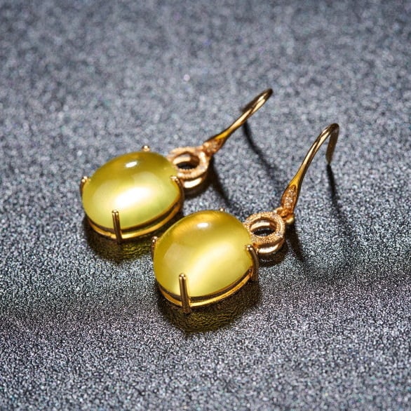 14k Gold 9.25 Ct Natural Prehnite & Diamond Earrings - 2