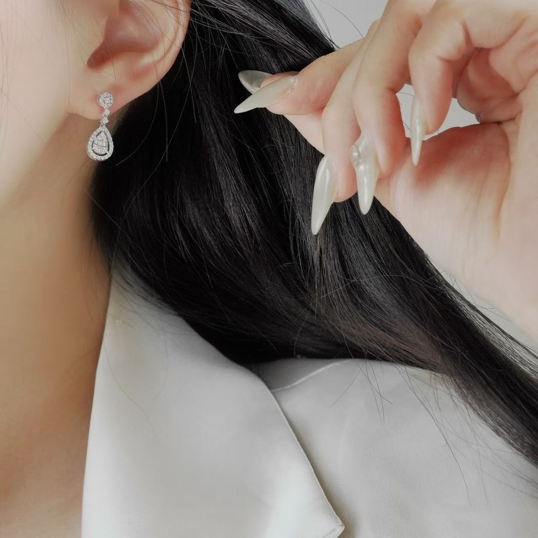 14k Gold 0.80 Ct Natural H Diamond Earrings - 2