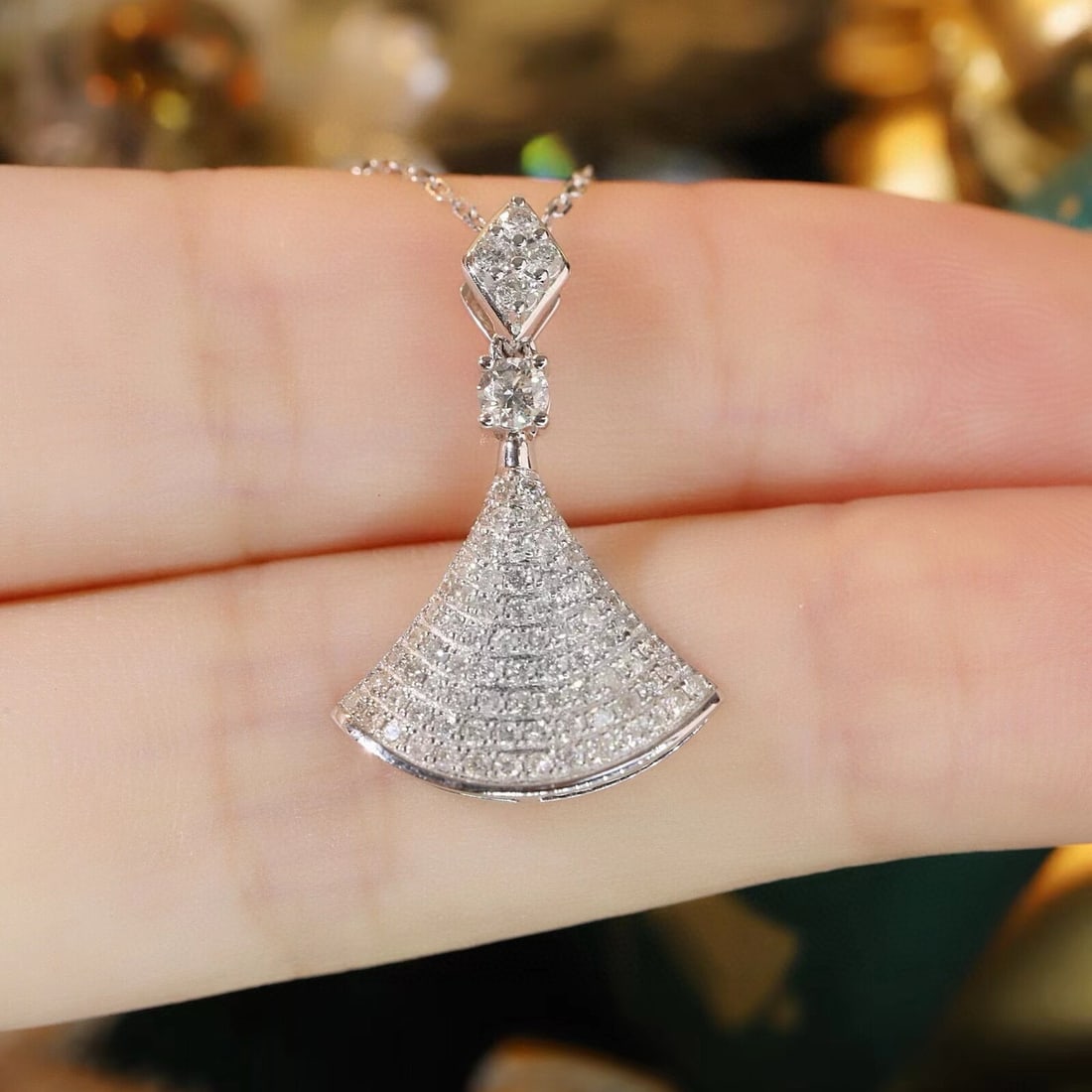 14K GOLD 0.65 CTW NATURAL H DIAMOND NECKLACE - 7