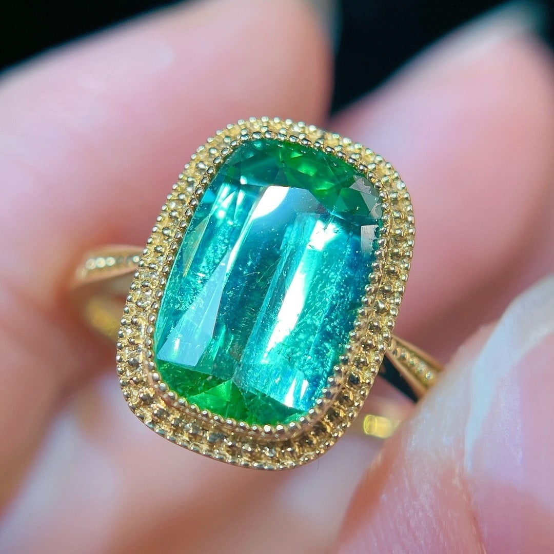14k Gold 3.41 Ct Natural Tourmaline & Diamond Ring: Ref:231179172 // gold content:14k gold // ring size:7. 25us // // main gemstone:tourmaline // shape:cushion // carat weight:3. 41ct // color:bluish green // treatment:natural // // adjacent gemstone