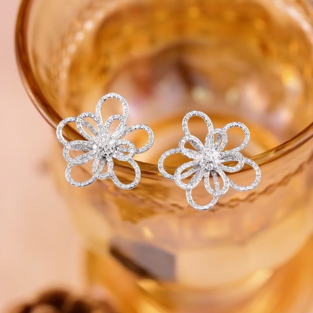 14k Gold 0.76 Ct Natural H Diamond & Flowers Earrings - 2