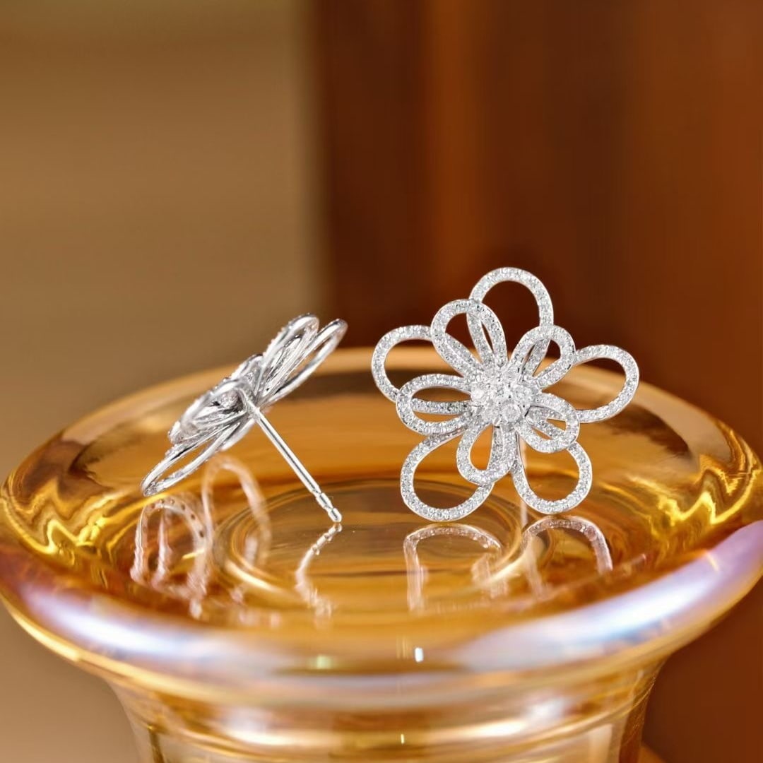 14k Gold 0.76 Ct Natural H Diamond & Flowers Earrings - 4