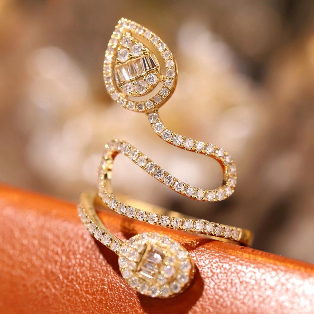 14k Gold 0.85 Ct Natural H Diamond Ring - 7