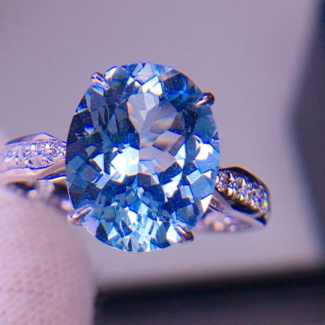 14k Gold 3.65 Ct Natural Aquamarine & Diamond Ring - 3