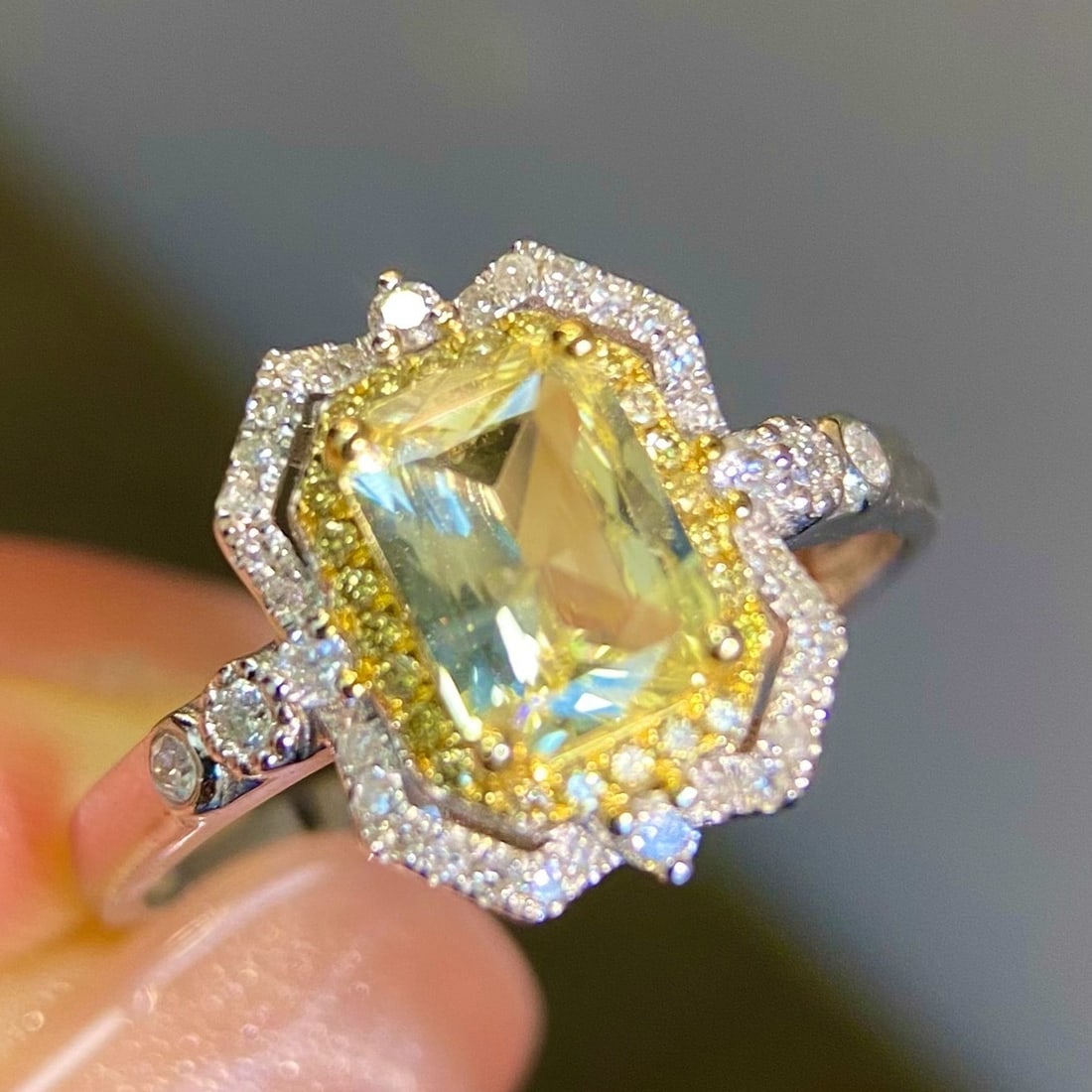 14k Gold 1.30 Ctw Natural Sapphire & Diamond Ring - 6
