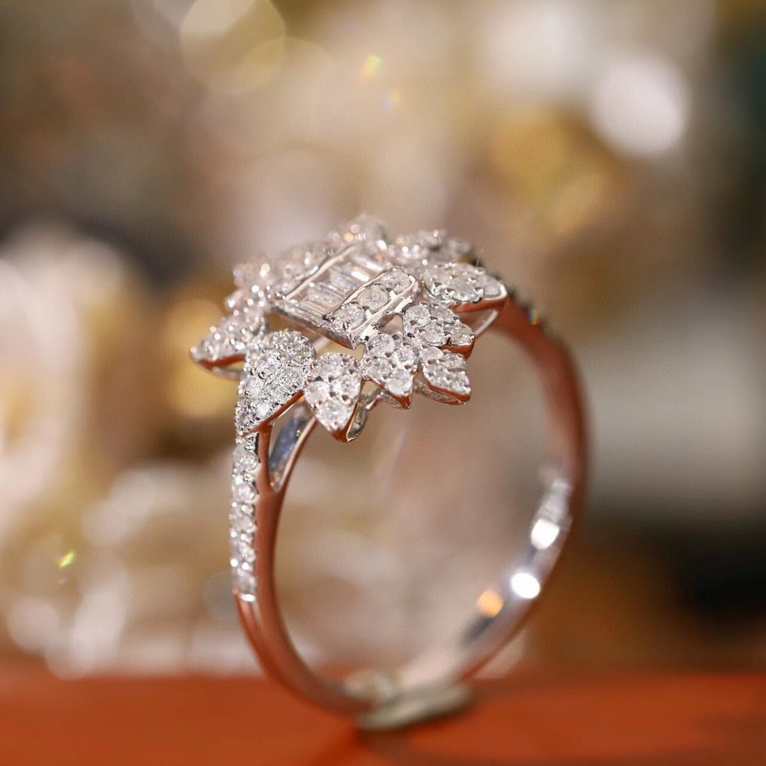 14k Gold 0.5 Ct Natural H Diamond Ring - 4