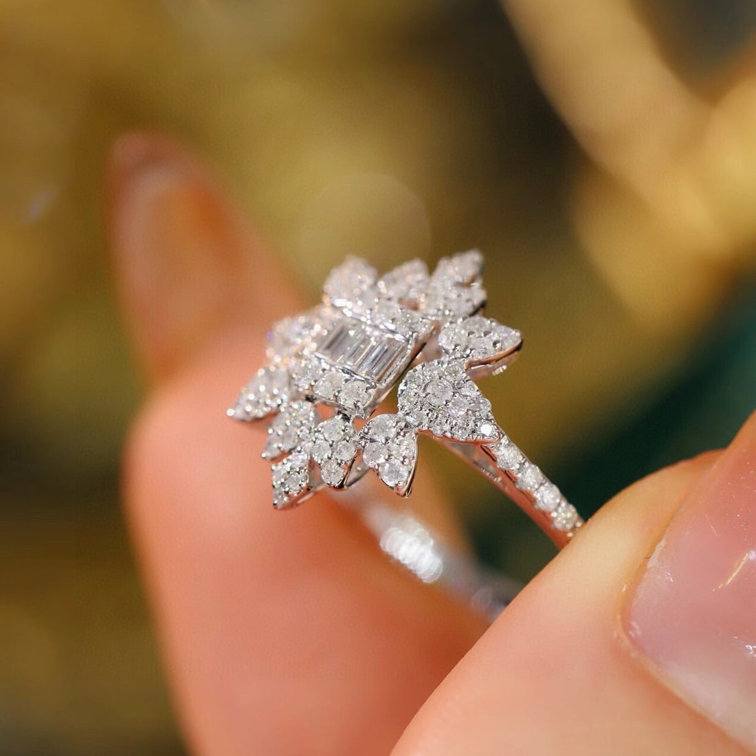 14k Gold 0.5 Ct Natural H Diamond Ring - 6