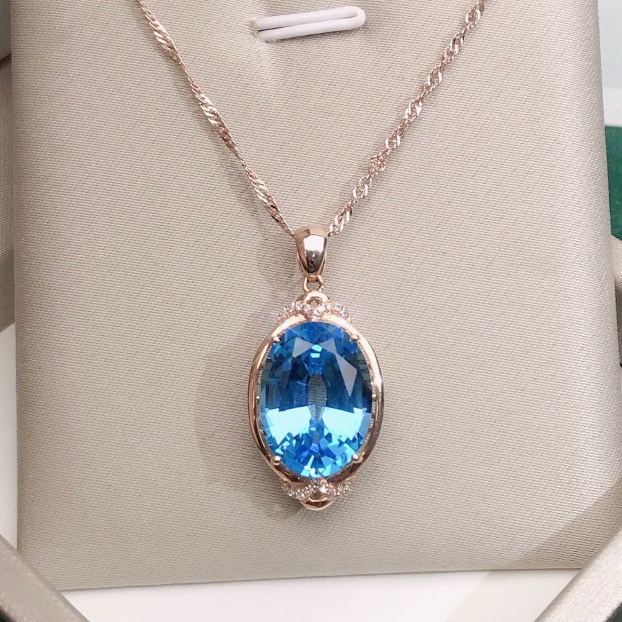 14k Gold 9.75 Ctw Natural Topaz & Diamond Pendant( Without Chain ) (1 of 5)