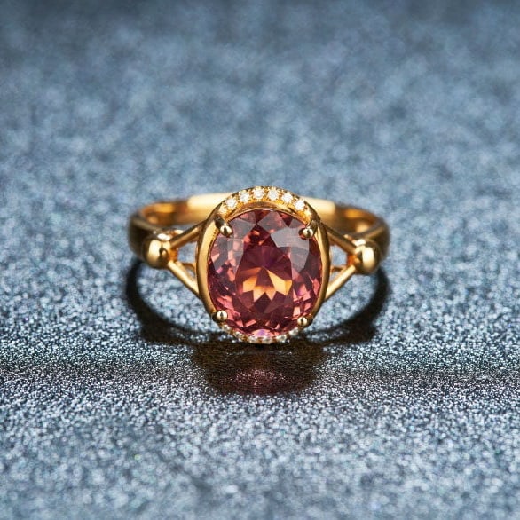 14k Gold 3.13 Ct Natural Tourmaline & Diamond Ring: Ref:231179257 // gold content:14k gold // ring size:7. 25us // // main gemstone:tourmaline // shape:oval // carat weight:3. 13ct // color:red // treatment:natural // // adjacent gemstone 2 : diamond