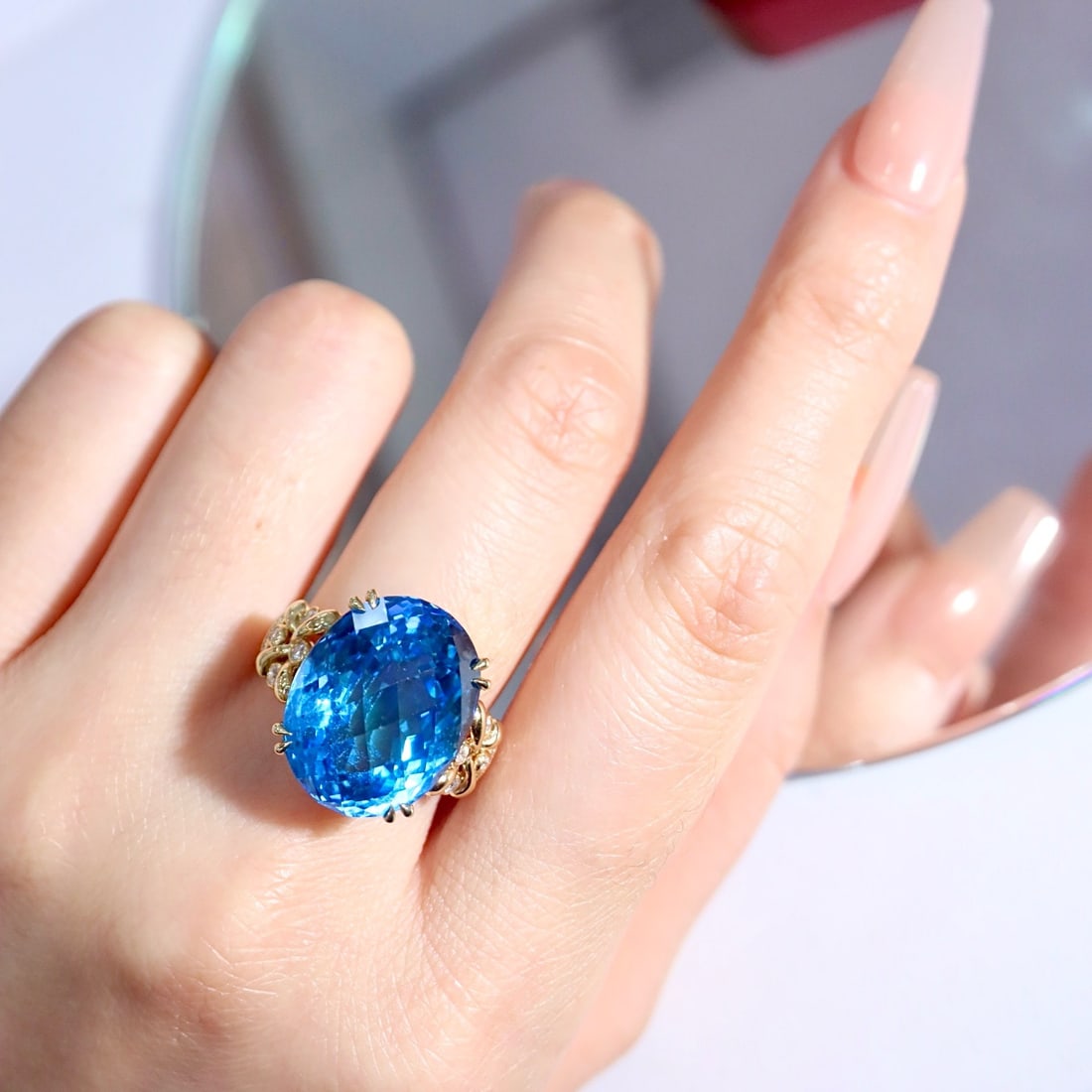 14k Gold 20.38 Ctw Natural Topaz & Diamond Ring - 8