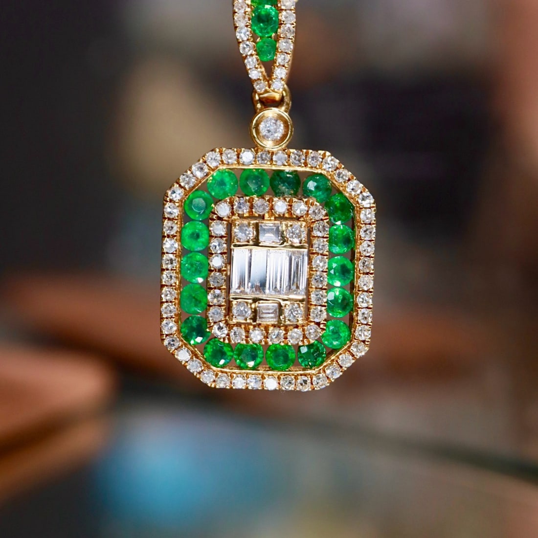 14k Gold 2.41 Ctw Natural Emerald & Diamond Pendant( Without Chain ) - 4