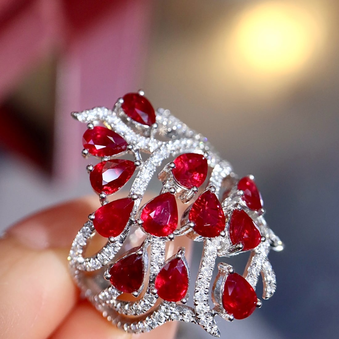 14k Gold 4.35 Ctw Natural Ruby & Diamond Ring - 3