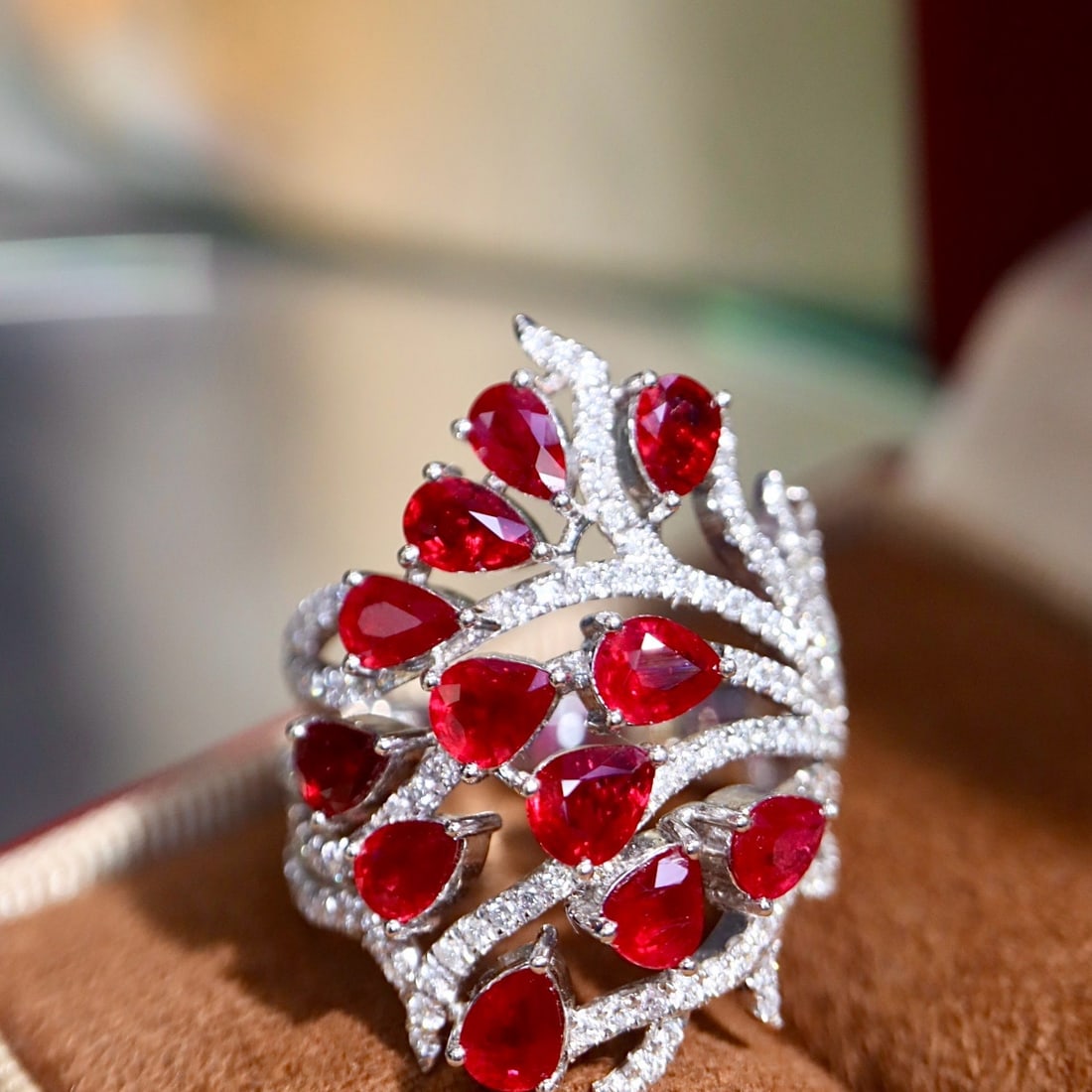 14k Gold 4.35 Ctw Natural Ruby & Diamond Ring - 5