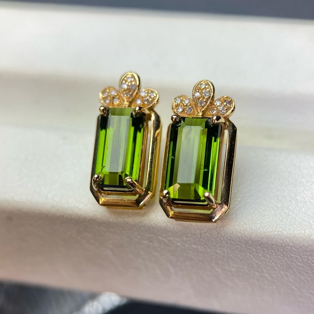 14k Gold 3.20 Ct Natural Tourmaline & Diamond Earrings - 2