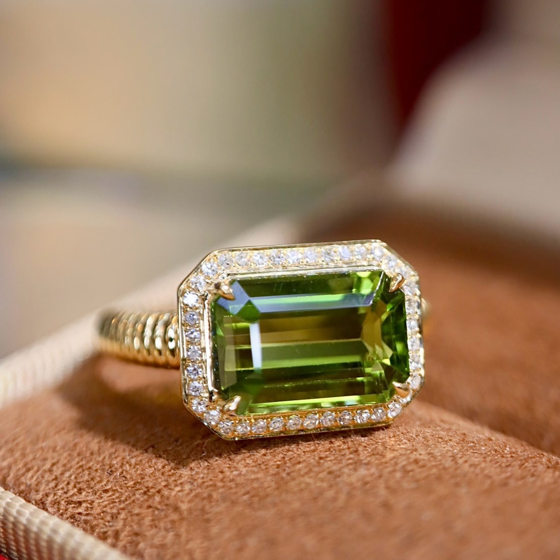 14k Gold 3.47 Ctw Natural Tourmaline & Diamond Ring - 6
