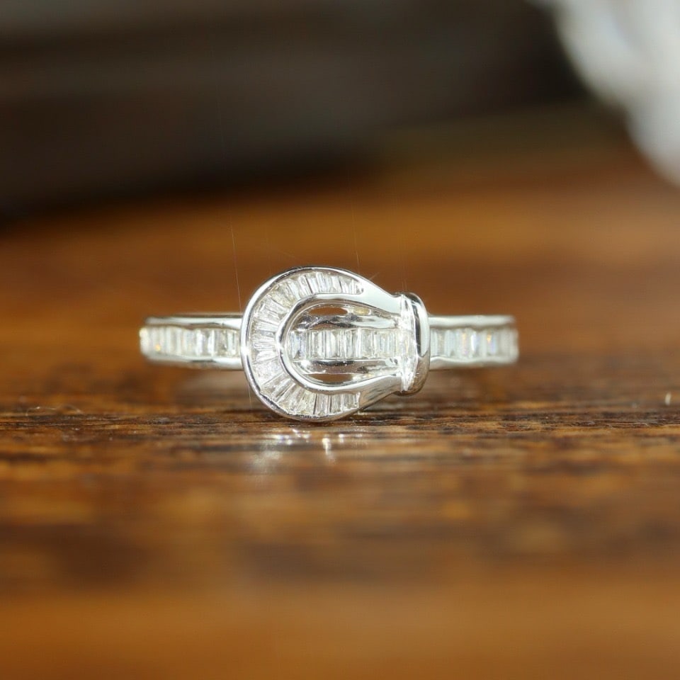 14k Gold 0.30 Ct Natural H Diamond Ring (1 of 7)