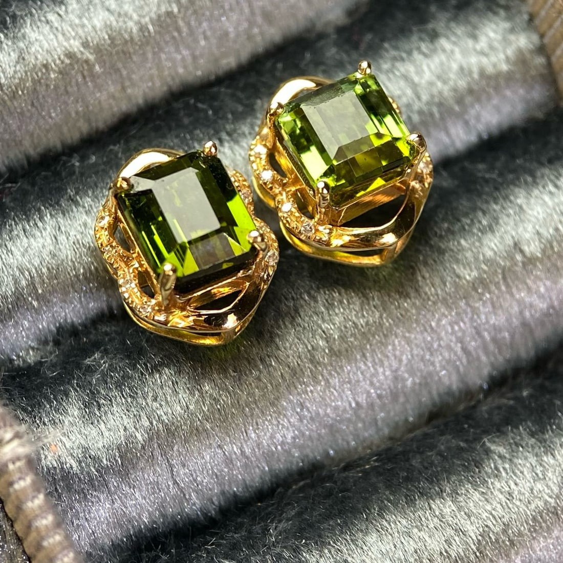 14k Gold 3.10 Ct Natural Tourmaline & Diamond Earrings - 2