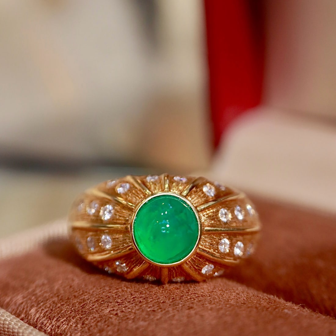 14k Gold 1.84 Ctw Natural Emerald & Diamond Ring (1 of 9)