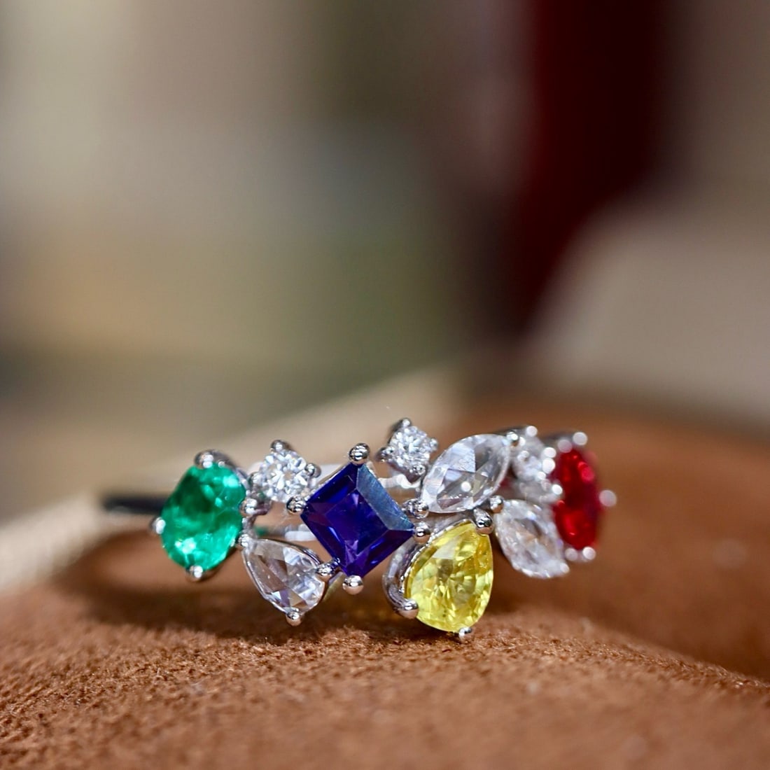 14k Gold 1.15 Ctw Natural Sapphire & Ruby & Emerald & Diamond Ring - 2