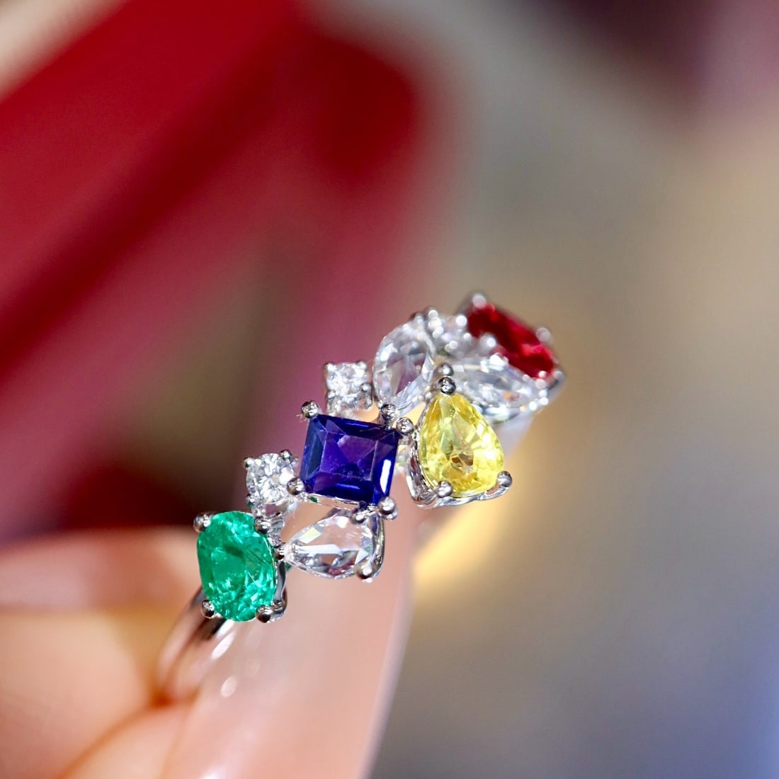 14k Gold 1.15 Ctw Natural Sapphire & Ruby & Emerald & Diamond Ring - 8