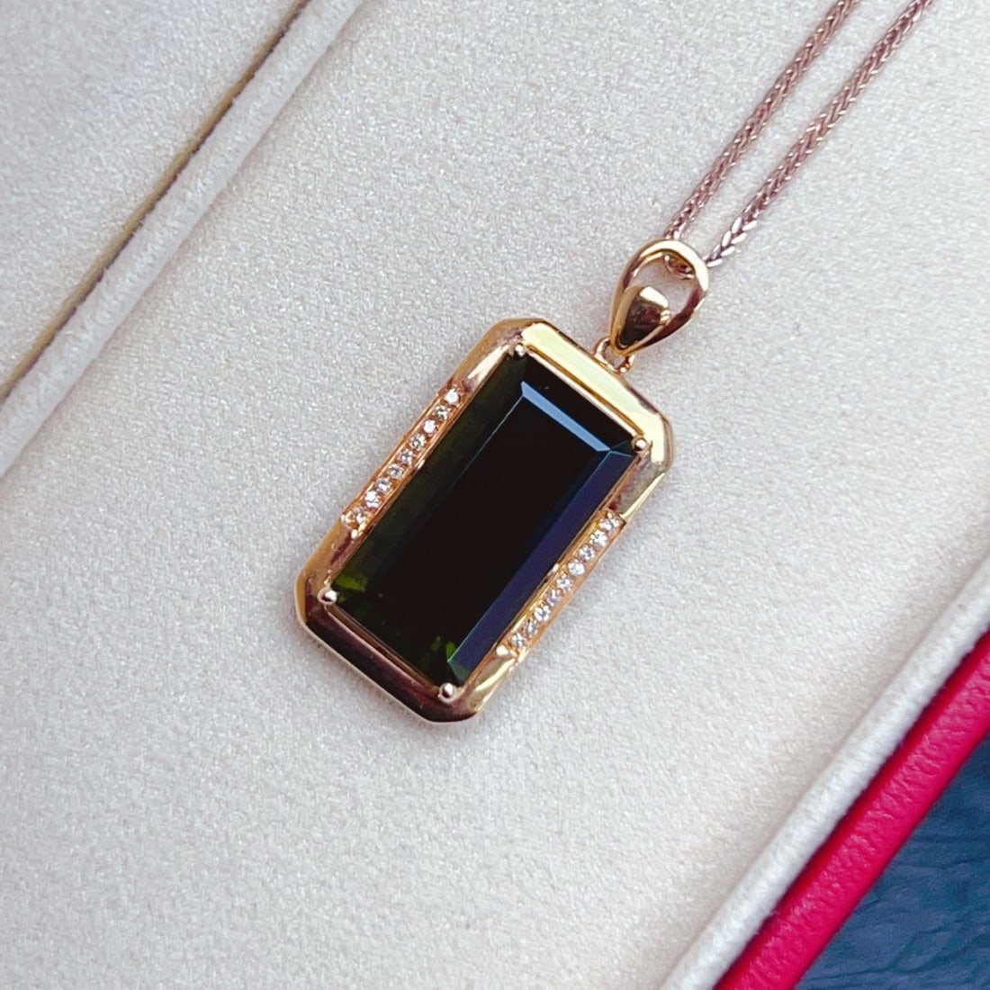 14k Gold 7.85 Ctw Natural Tourmaline & Diamond Pendant( Without Chain ) - 3