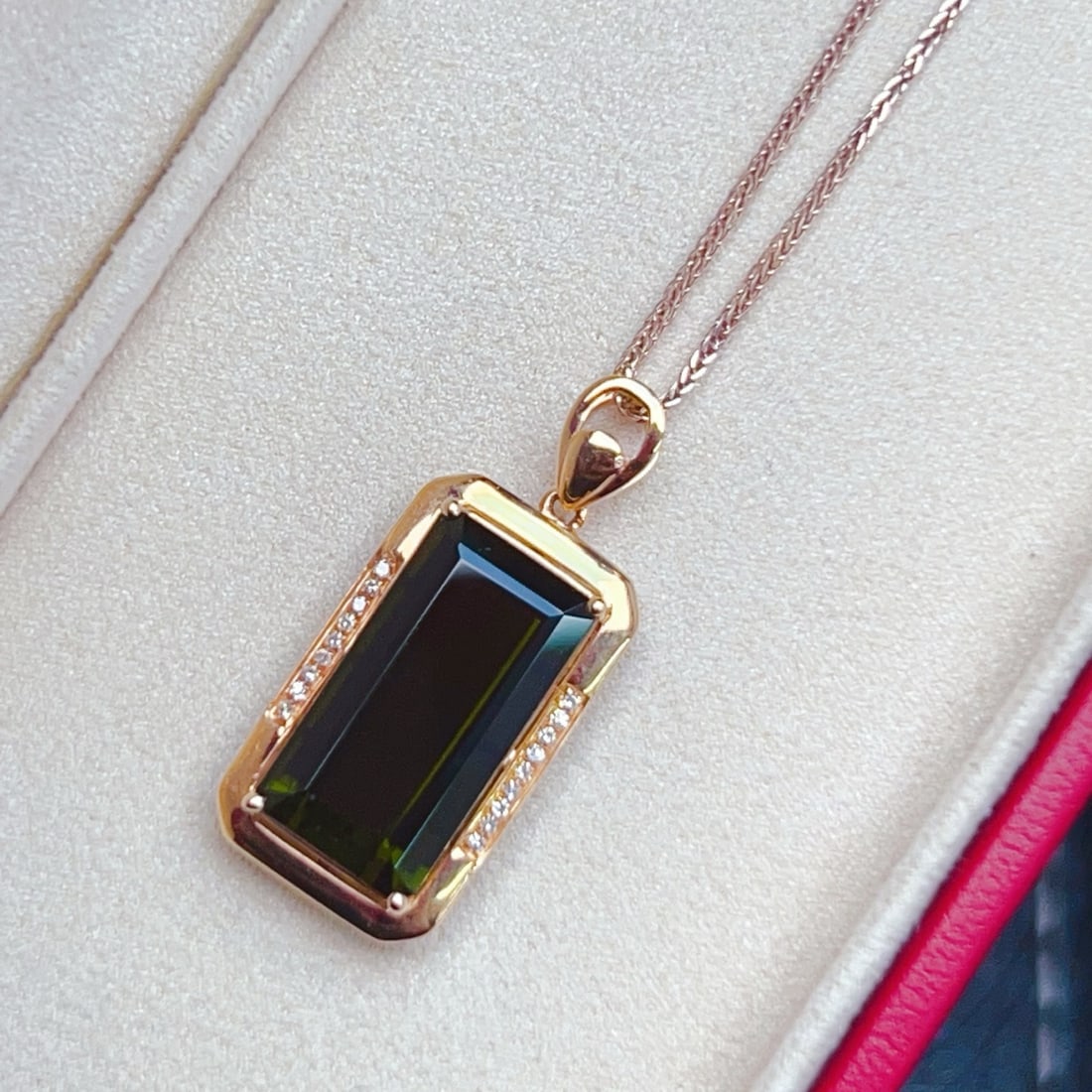 14k Gold 7.85 Ctw Natural Tourmaline & Diamond Pendant( Without Chain ) - 4