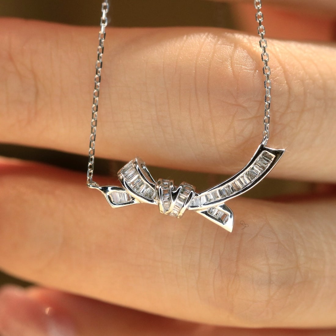 14K GOLD 0.16 CT NATURAL H DIAMOND NECKLACE - 3