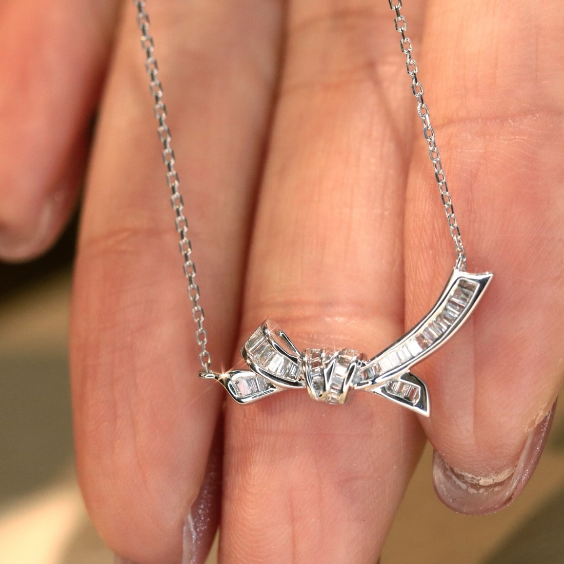 14K GOLD 0.16 CT NATURAL H DIAMOND NECKLACE - 4
