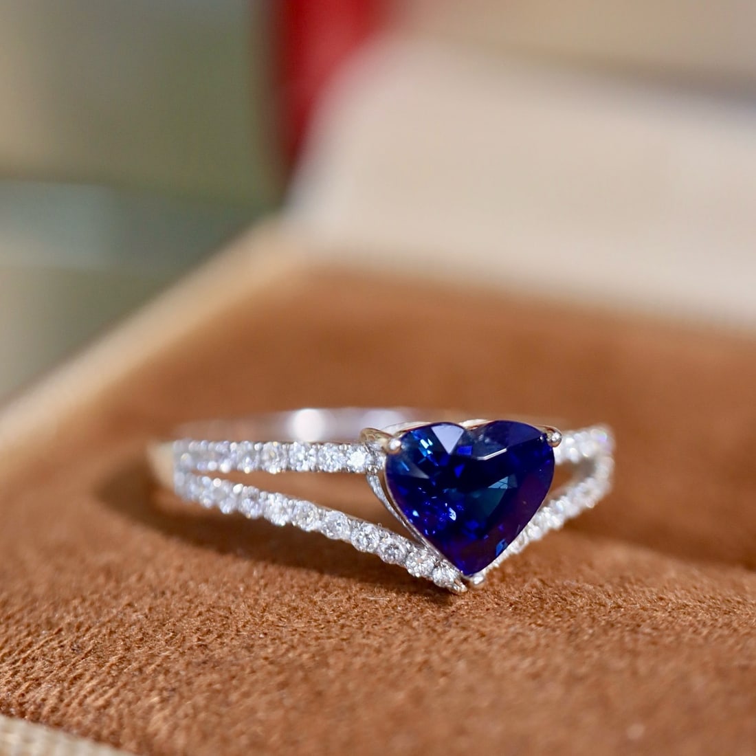 14k Gold 1.25 Ctw Natural Sapphire & Diamond Ring - 2