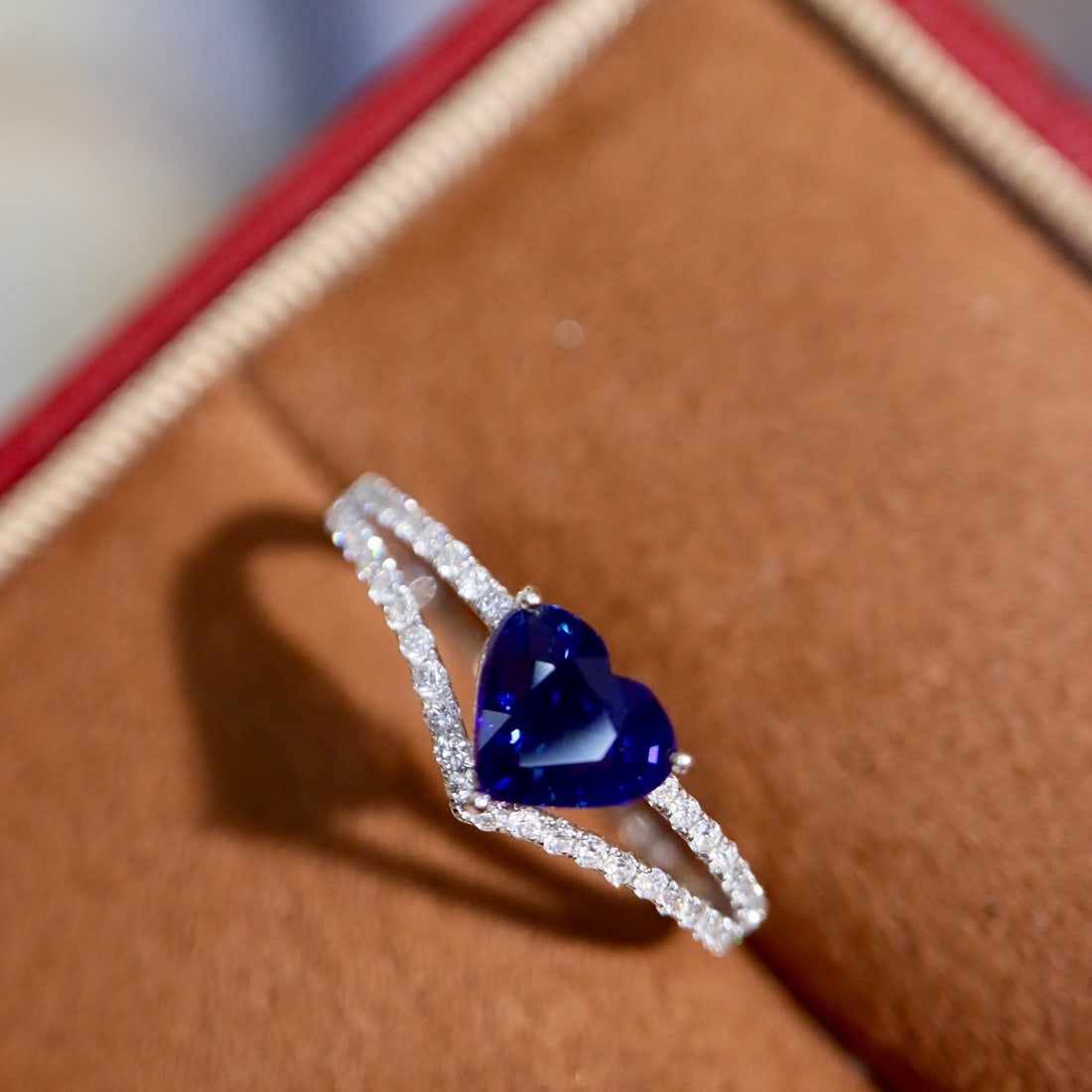14k Gold 1.25 Ctw Natural Sapphire & Diamond Ring - 3