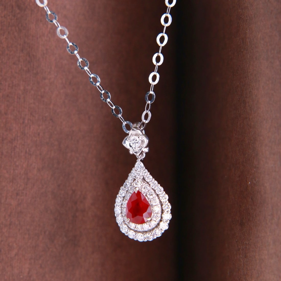 14k Gold 0.56 Ctw Natural Ruby & Diamond Necklace - 2
