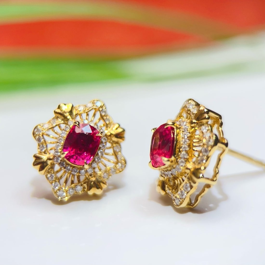 14k Gold 1.53 Ctw Natural Ruby & Diamond Earrings - 3