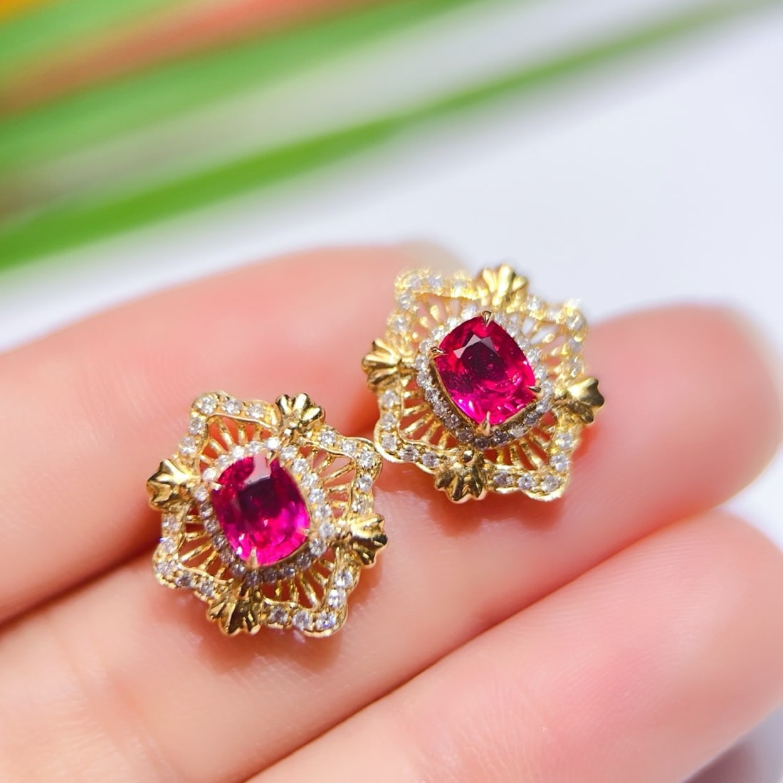 14k Gold 1.53 Ctw Natural Ruby & Diamond Earrings - 5