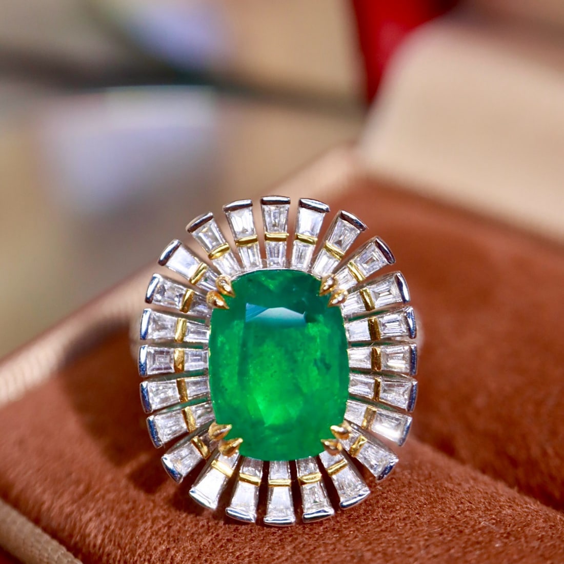 14k Gold 5.96 Ctw Natural Emerald & Diamond Ring: Ref:231180095 // gold content:14k gold // ring size:7. 25us // // main gemstone:emerald // shape:cushion // carat weight:4. 85ct // color:green // treatment:natural // // adjacent gemstone 2 :
