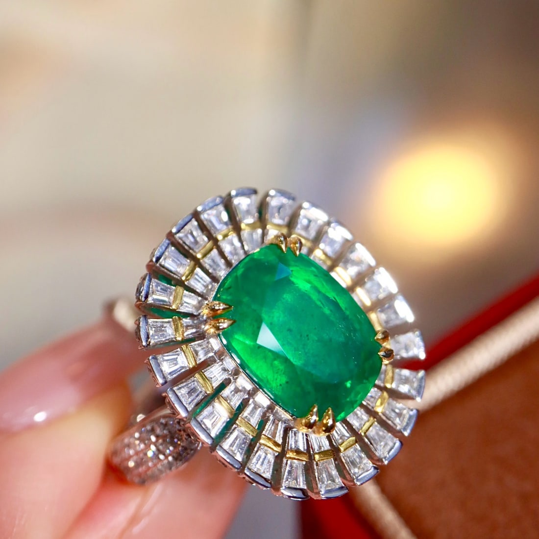 14k Gold 5.96 Ctw Natural Emerald & Diamond Ring - 7