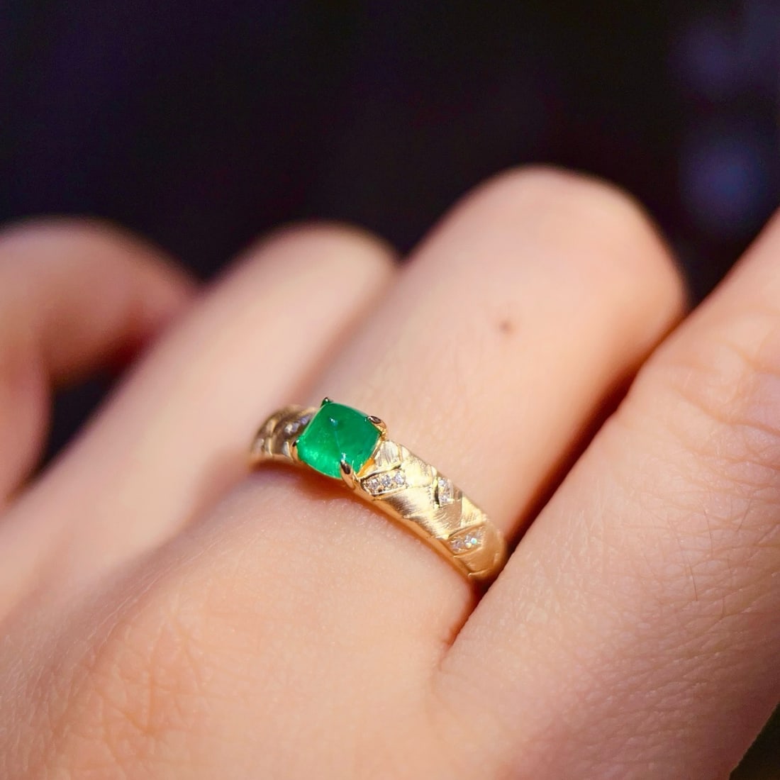 14k Gold 0.57 Ct Natural Emerald & Diamond Ring - 5