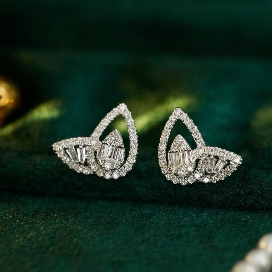 14k Gold 0.5 Ct Natural H Diamond Earrings - 2