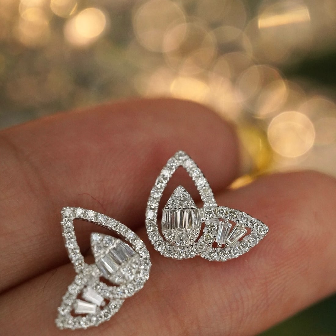 14k Gold 0.5 Ct Natural H Diamond Earrings - 4