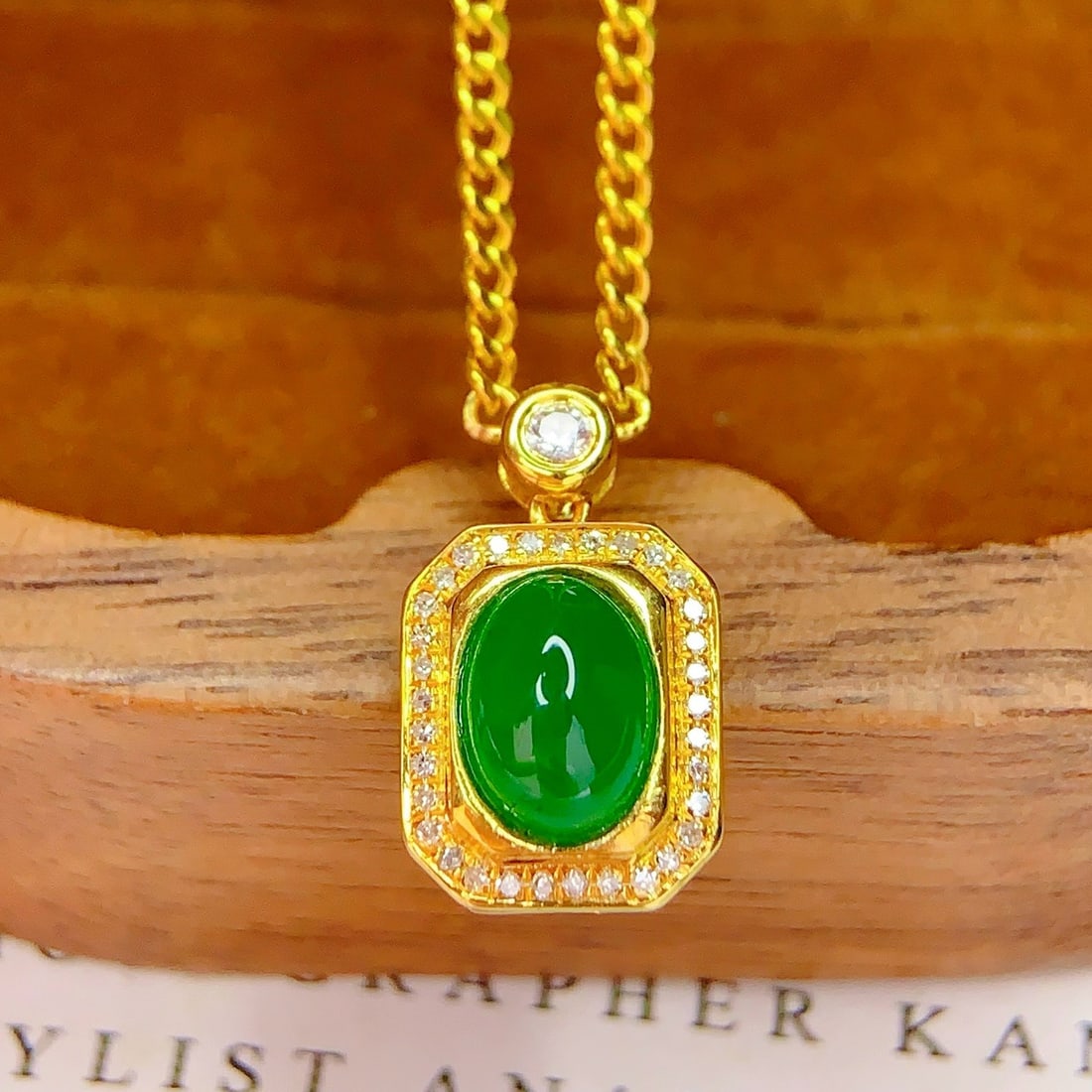 14k Gold 1.3 Ct Natural Emerald & Diamond & Sapphire Necklace - 4