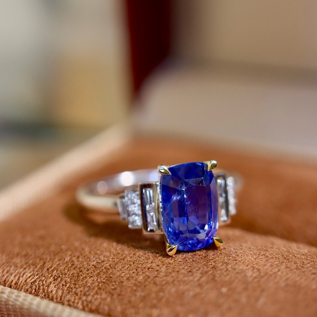 14K GOLD 2.6 CTW NATURAL SAPPHIRE & DIAMOND RING - 2