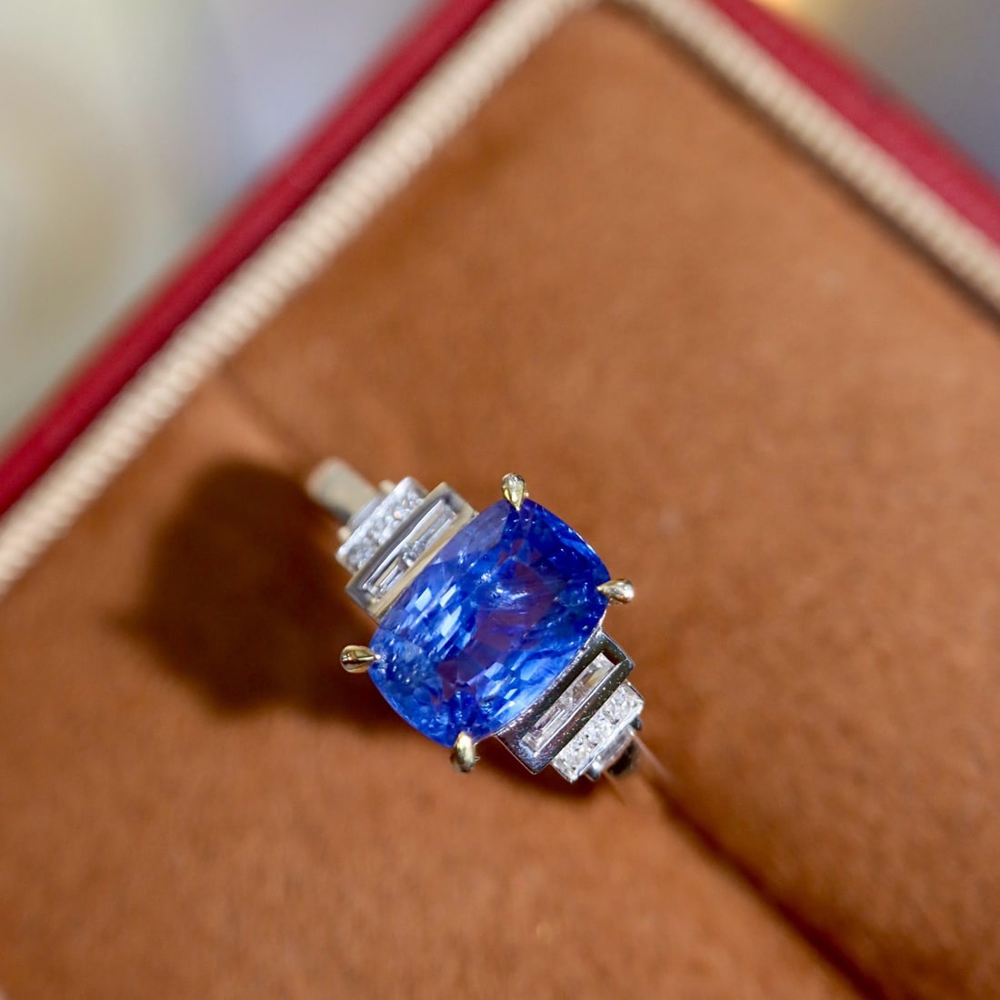 14K GOLD 2.6 CTW NATURAL SAPPHIRE & DIAMOND RING - 3