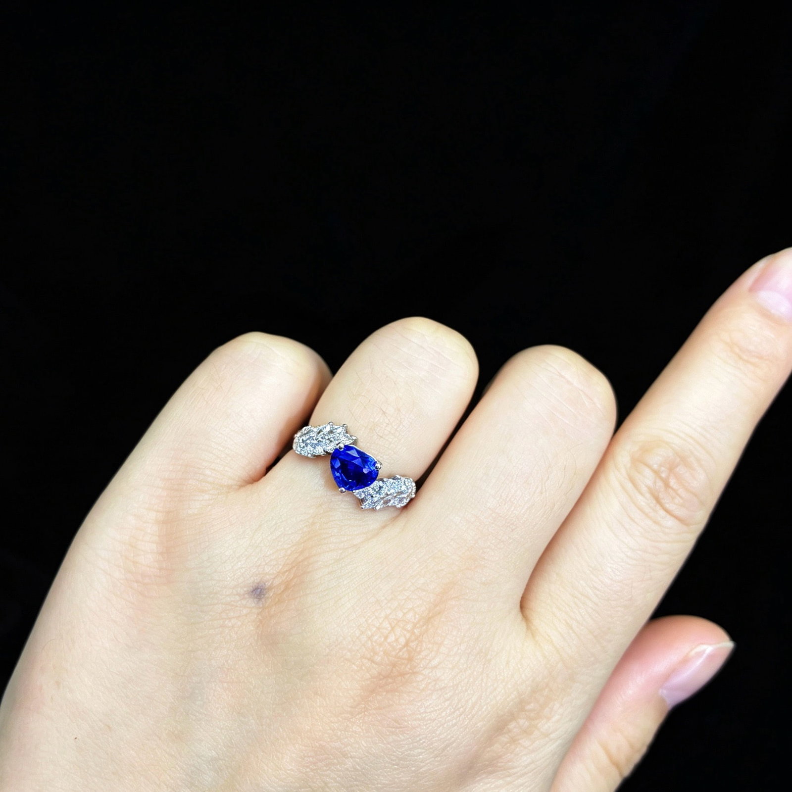 14k Gold 2.13 Ctw Natural Sapphire & Diamond Ring - 6