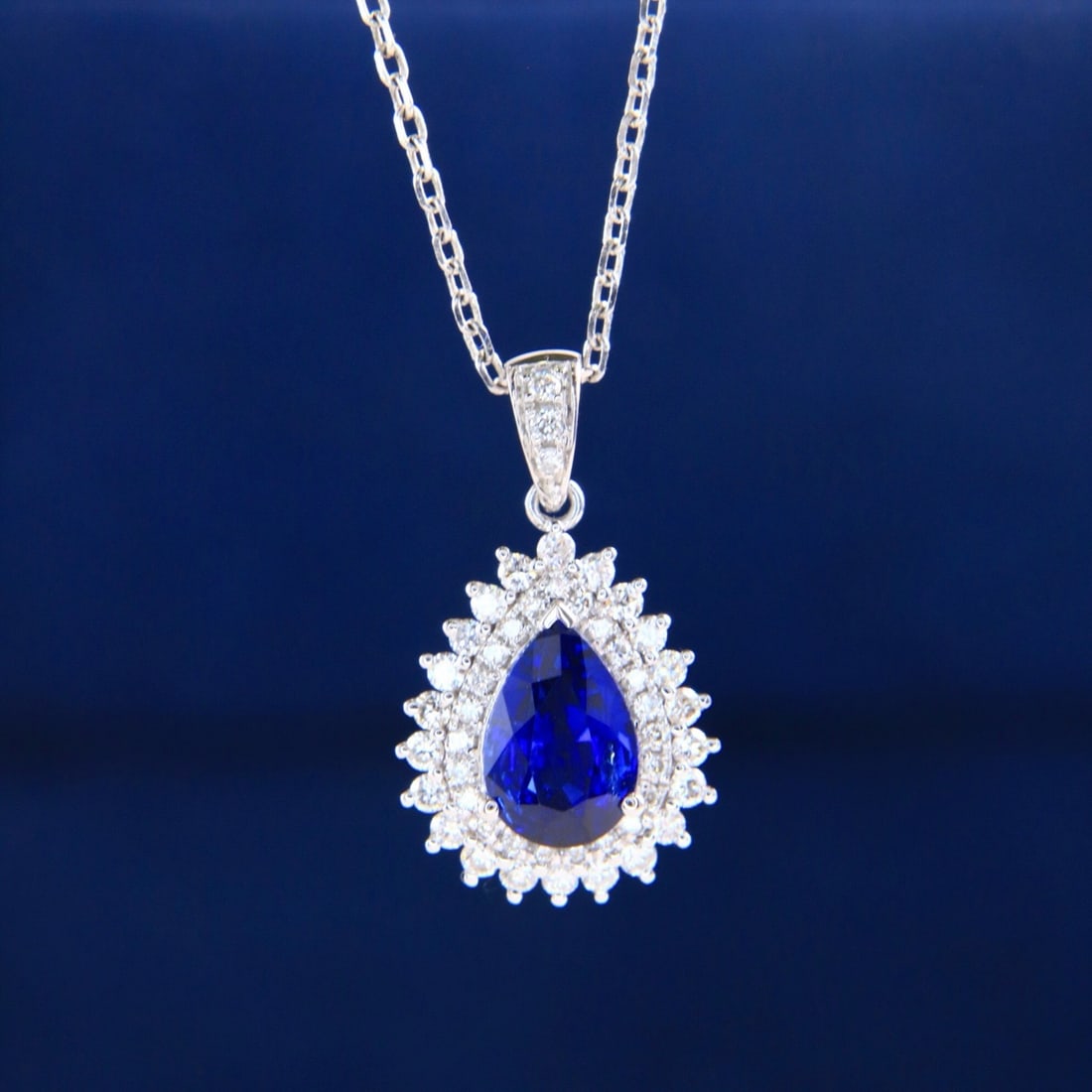 14k Gold 1.65 Ctw Natural Sapphire & Diamond Necklace: Ref:231180142 // gold content:14k gold // main gemstone:sapphire // shape:pear // carat weight:1. 34ct // color:royal blue // treatment:natural // // adjacent gemstone 2 : diamond // shape:round //