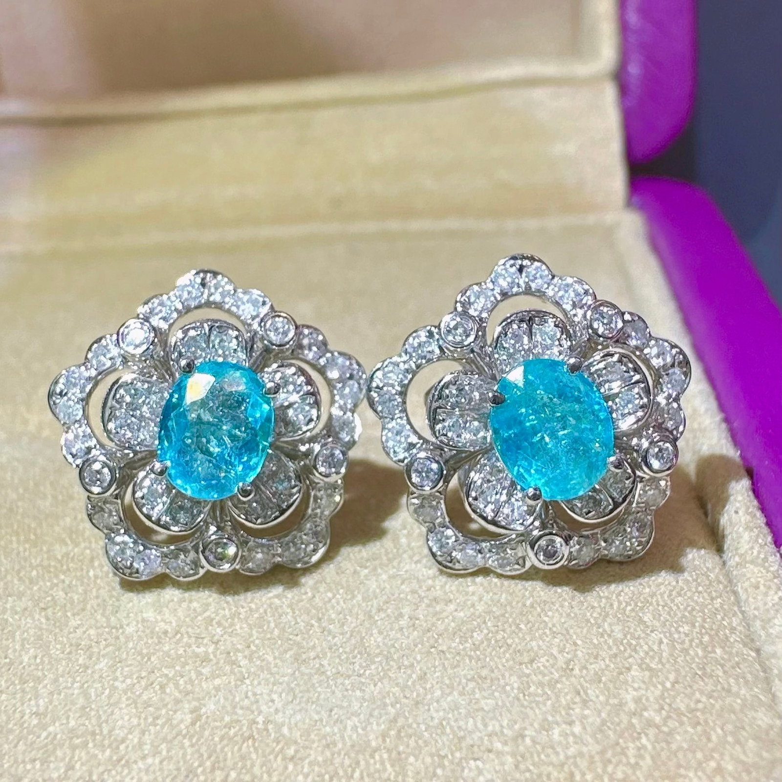 14k Gold 1.32 Ctw Natural Paraiba Tourmaline & Diamond Earrings - 2