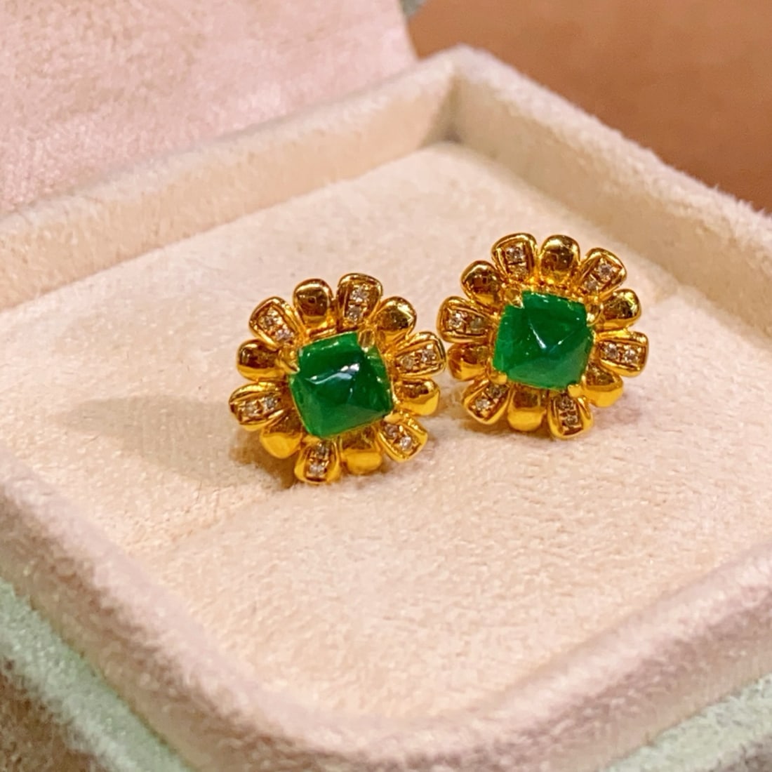 14k Gold 1.25 Ct Natural Emerald & Diamond Earrings - 2