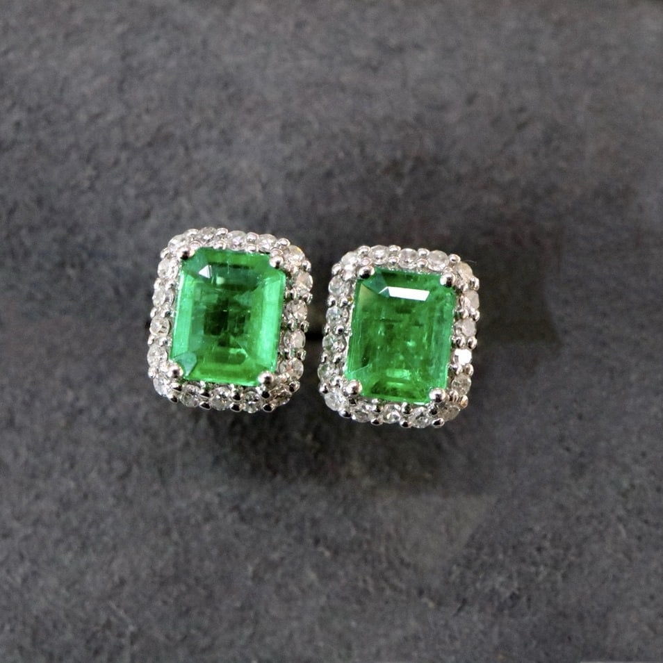 14k Gold 1.19 Ctw Natural Emerald & Diamond Earrings - 2