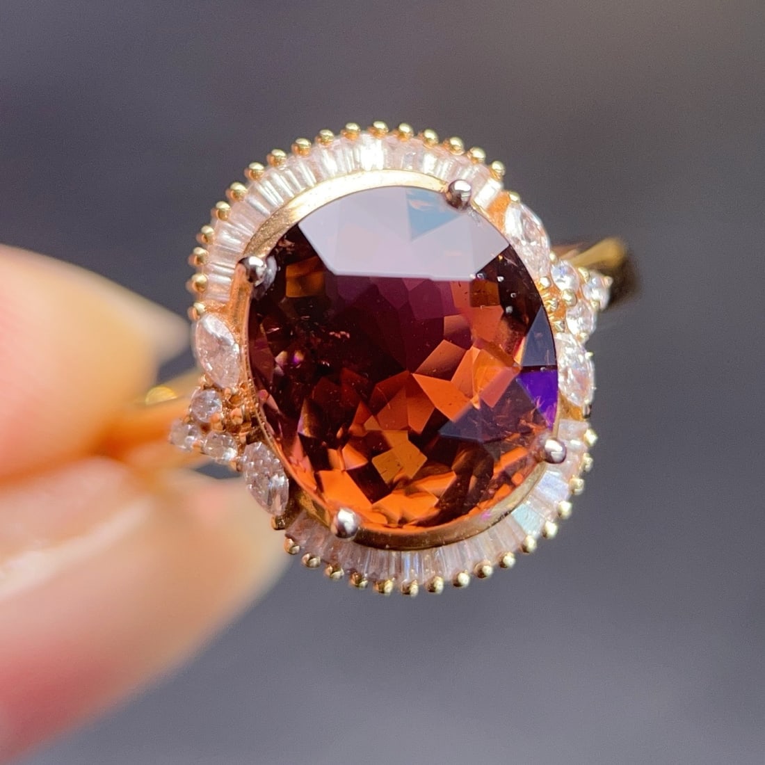 14k Gold 4.59 Ctw Natural Tourmaline & Diamond Ring: Ref:231180166 // gold content:14k gold // ring size:7. 25us // // main gemstone:tourmaline // shape:oval // carat weight:4. 35ct // color:red // treatment:natural // // adjacent gemstone 2 : diamond