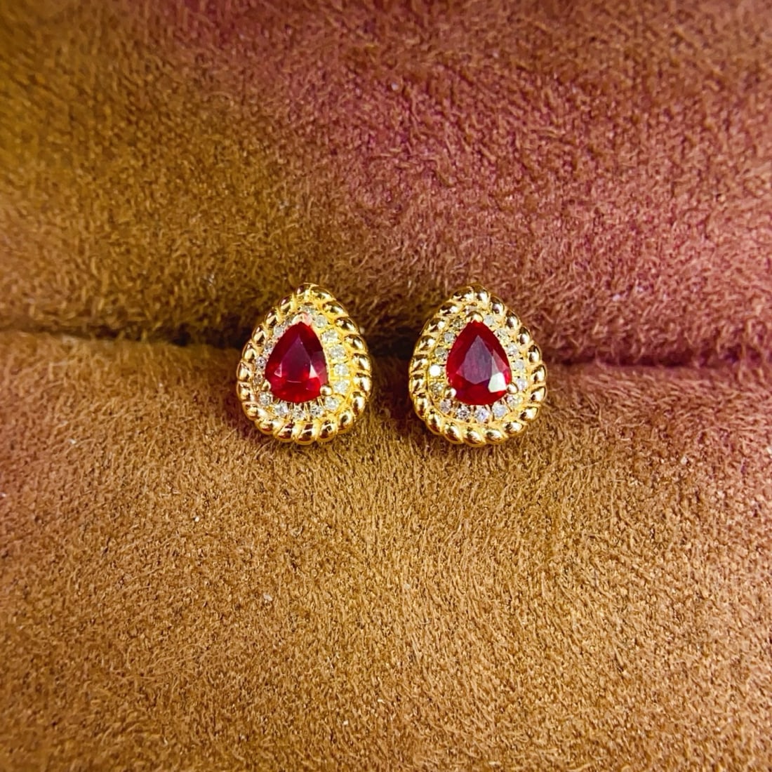 14k Gold 0.49 Ct Natural Ruby & Diamond Earrings - 2